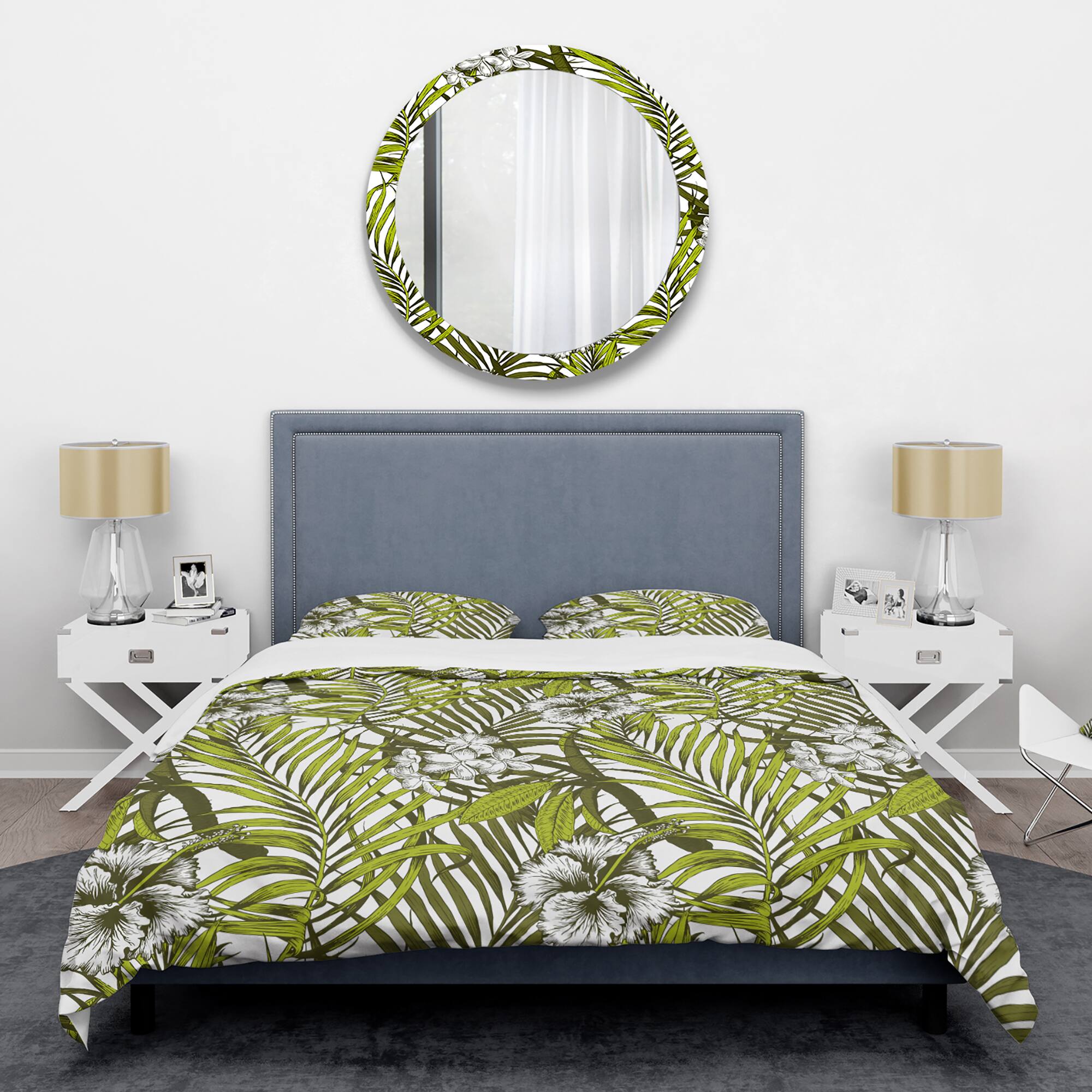 Designart 'Tropical Palm Leaves I' Mid-Century Duvet Cover Set